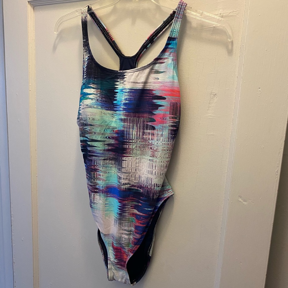 (never worn!!) Gap multi color one piece